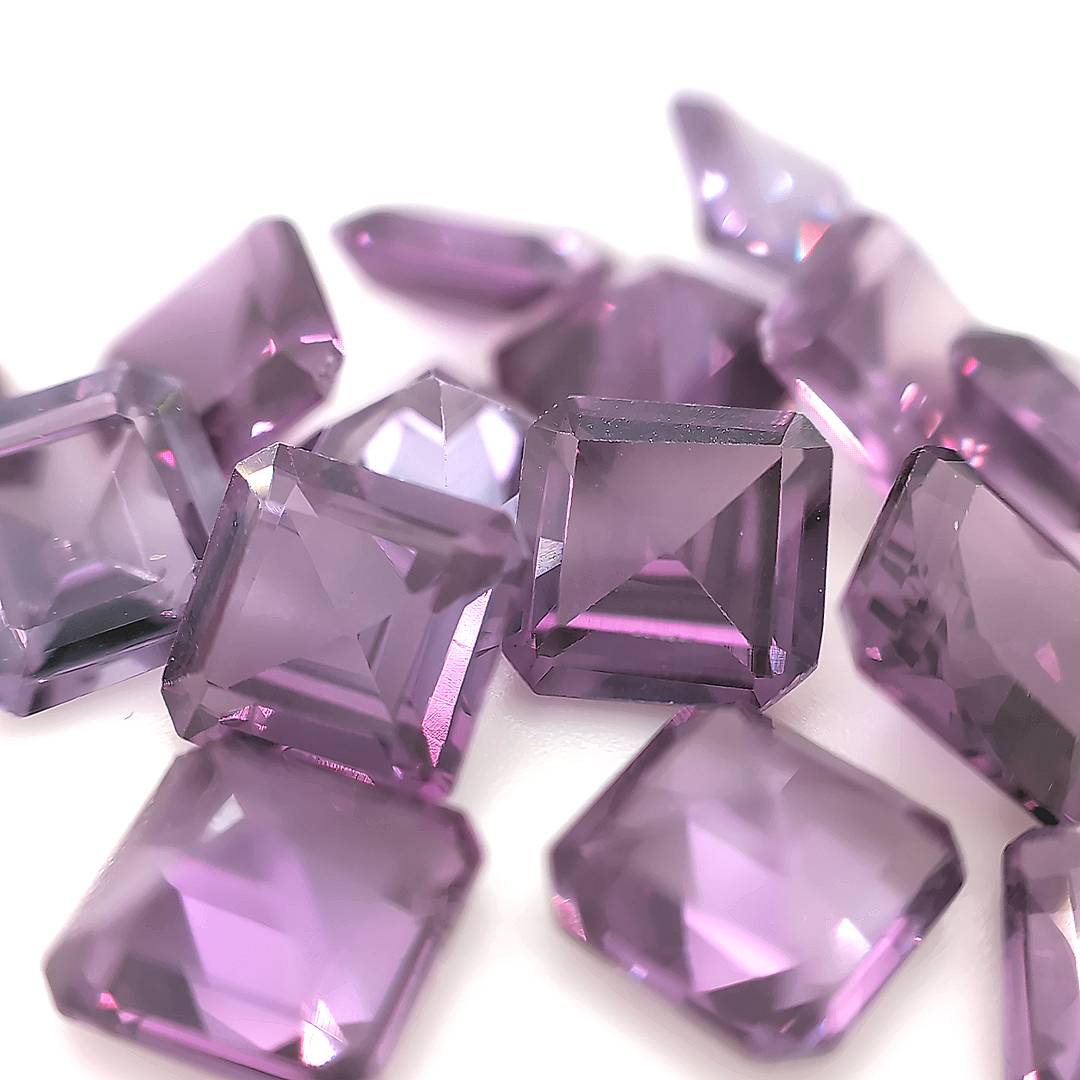 Asscher Square with Cut Corners Synthetic Alexandrite (Color Change Sapphire) Corundum COOL LIGHT