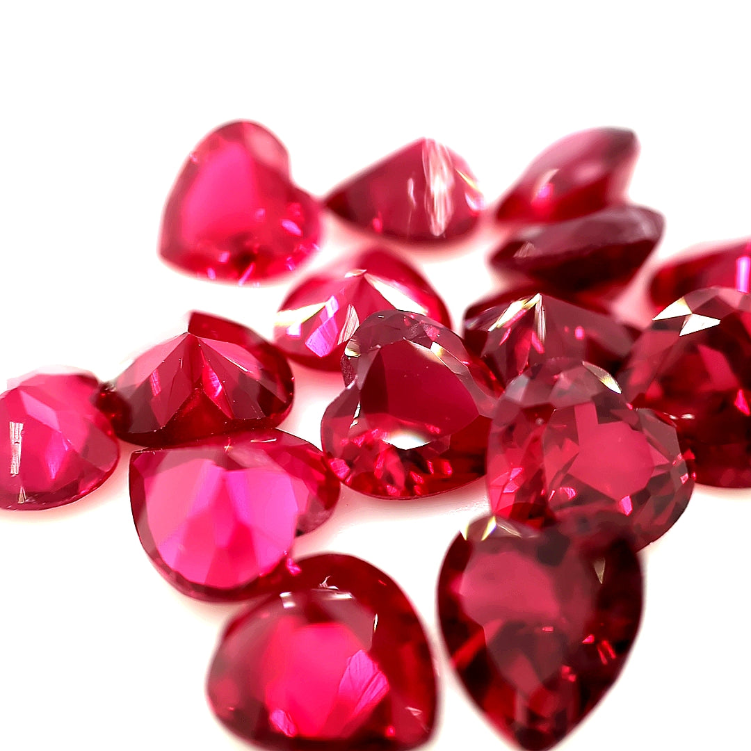 Heart Synthetic Garnet Corundum