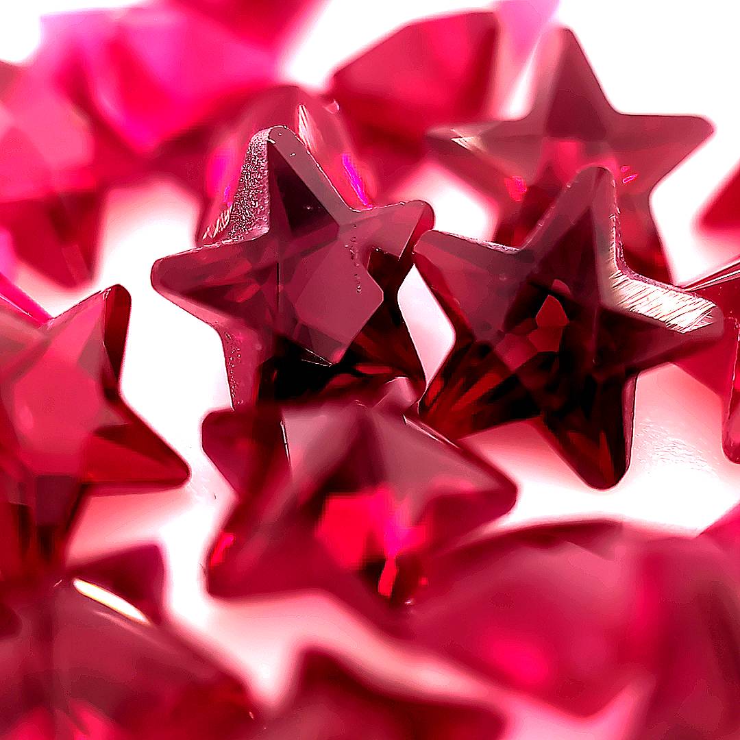 Star Synthetic Garnet Corundum