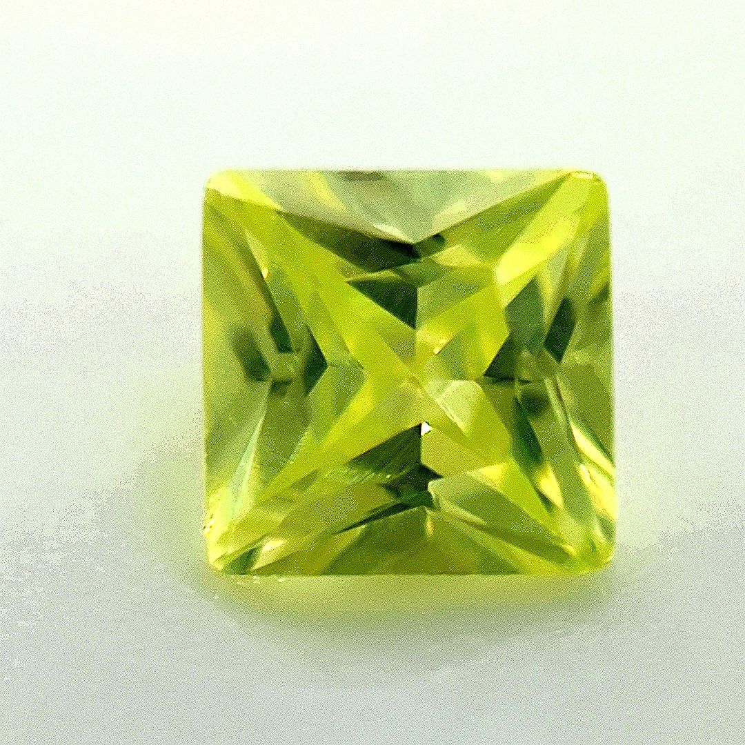 Square Lime CZ