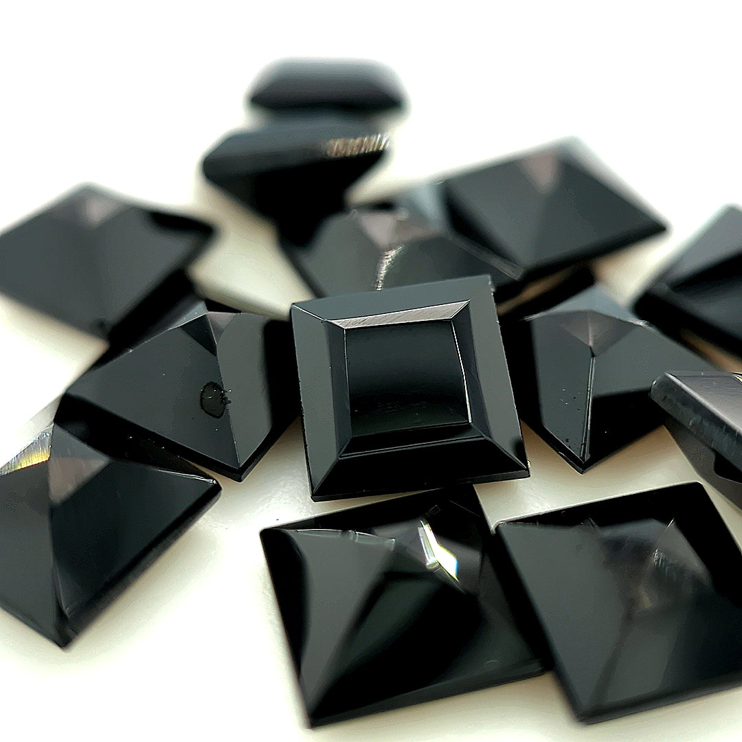 Square Faceted Dyed Black Onyx Calcedony (Agate)