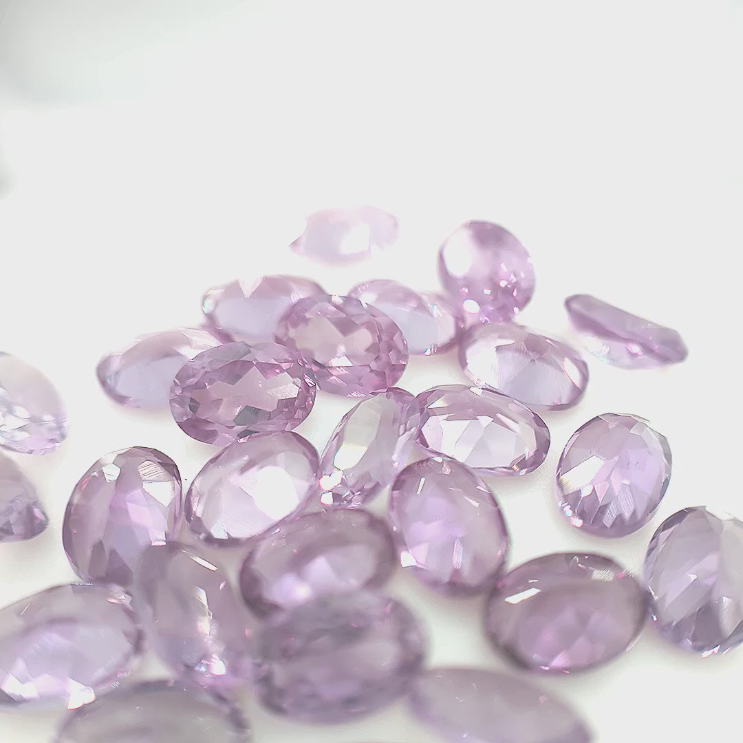 Oval Synthetic Alexandrite (Color Change Sapphire) Corundum in White Light
